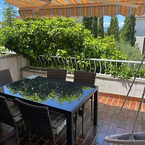 Apartman Natasa, Punat
